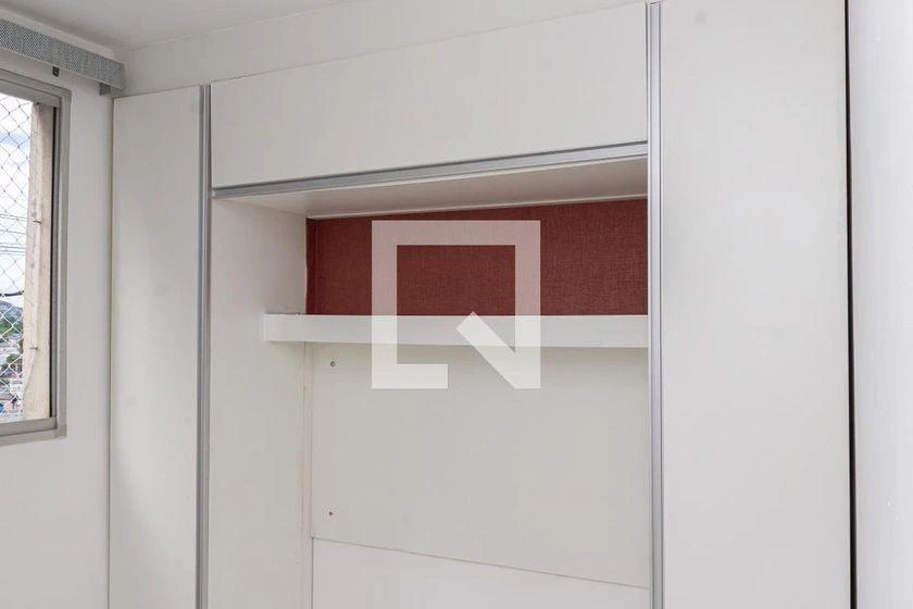 2-bedroom apartment in a building with a pool — photo 41