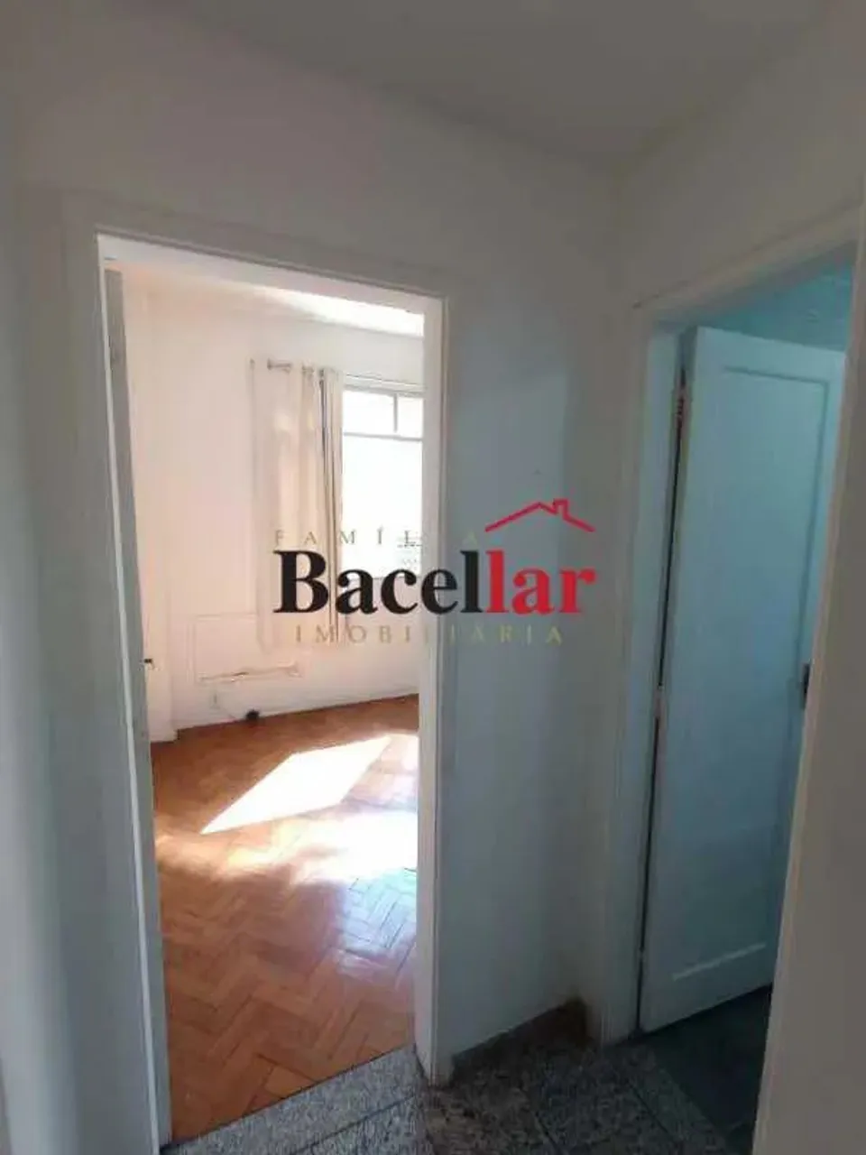 Apartamento com área de lavanderia e 1 vaga — photo 14