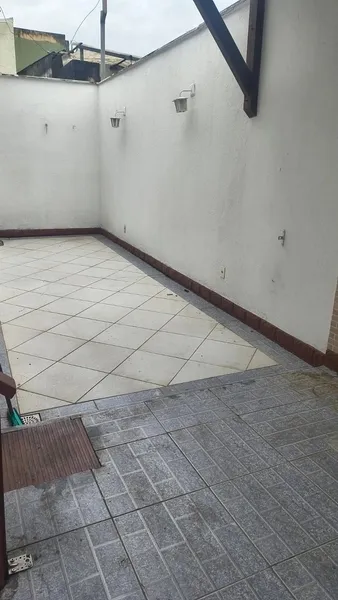 Будинок із 2 спальнями та заскленим балконом — photo 9
