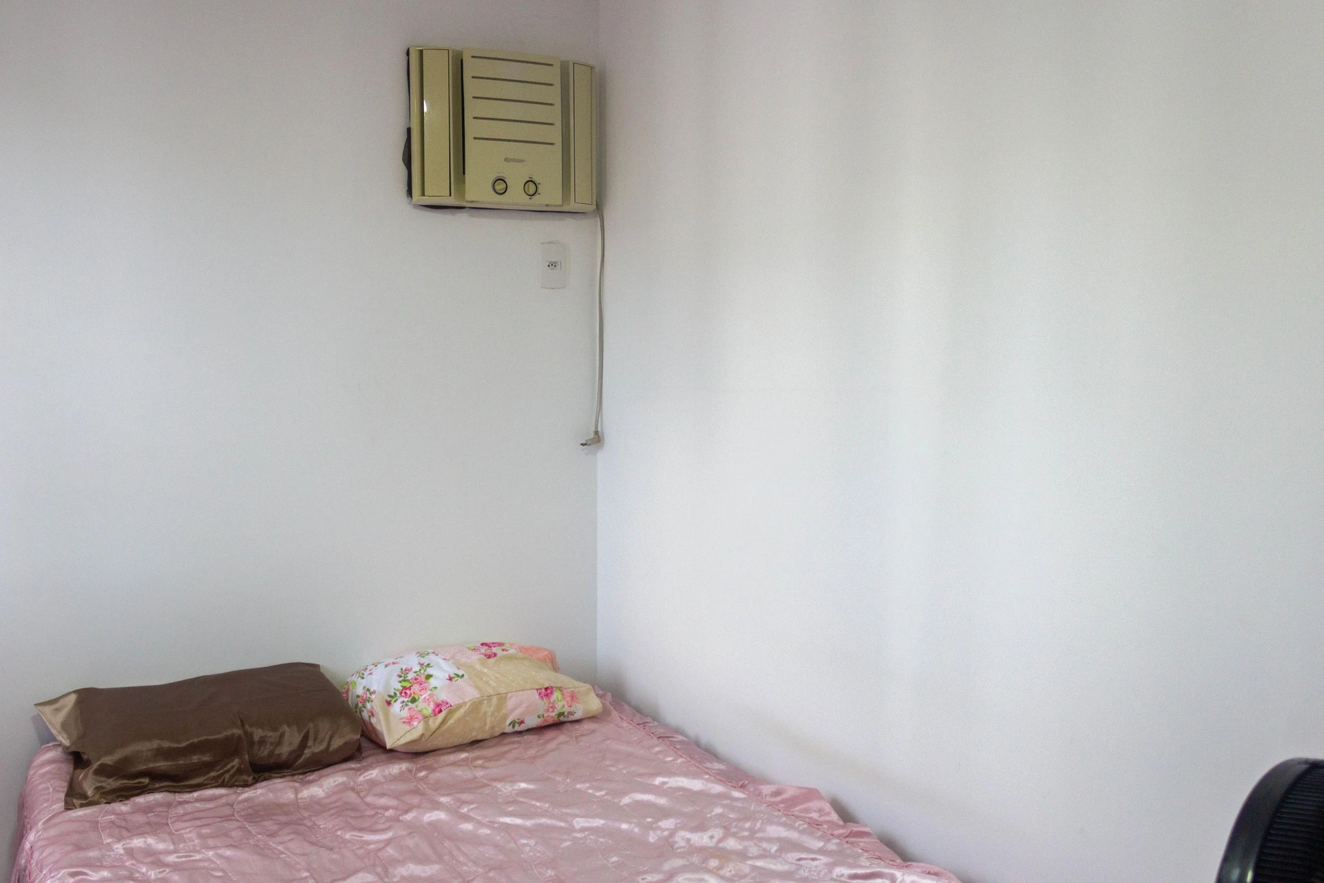 2-bedroom apartment with a home office — photo 15