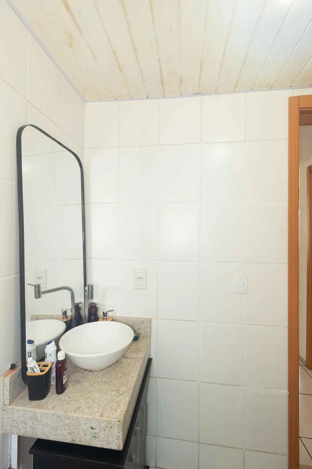 Furnished 2-bedroom apartment with an open-air pool — photo 2