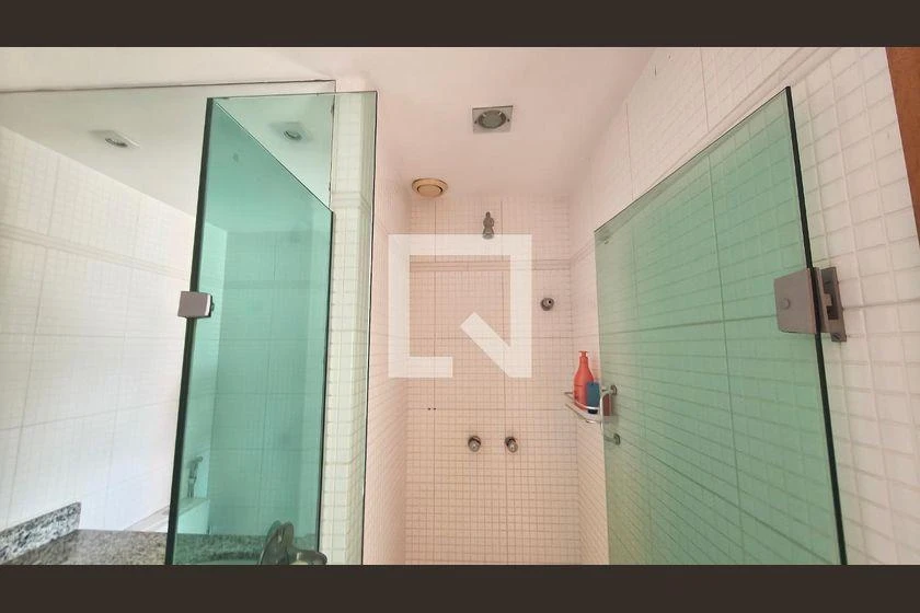 Apartment with 3 en-suite bedrooms and 5 bathrooms, 177 m² — photo 39