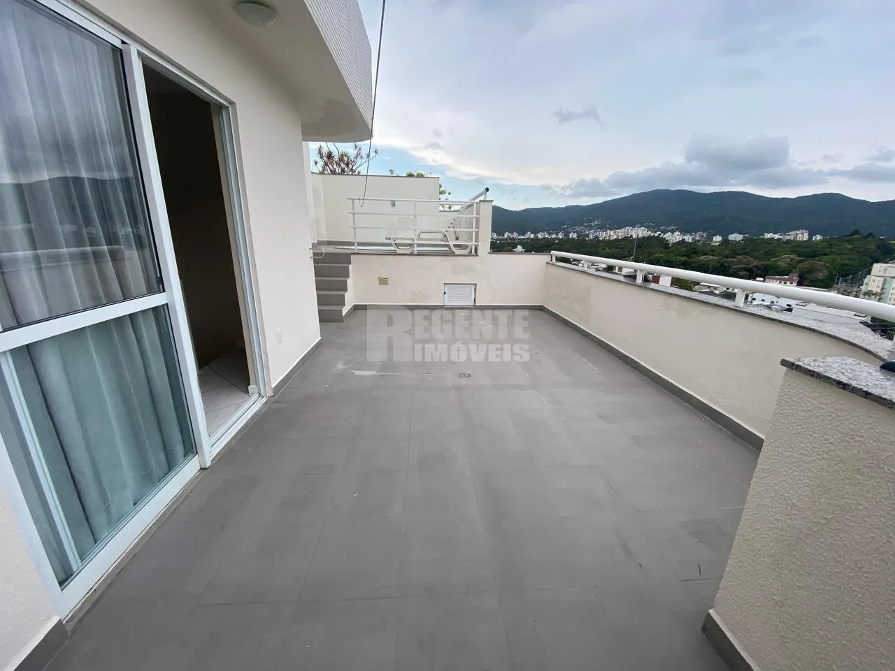 Duplex penthouse with 2 bedrooms, 2 parking spaces — photo 5