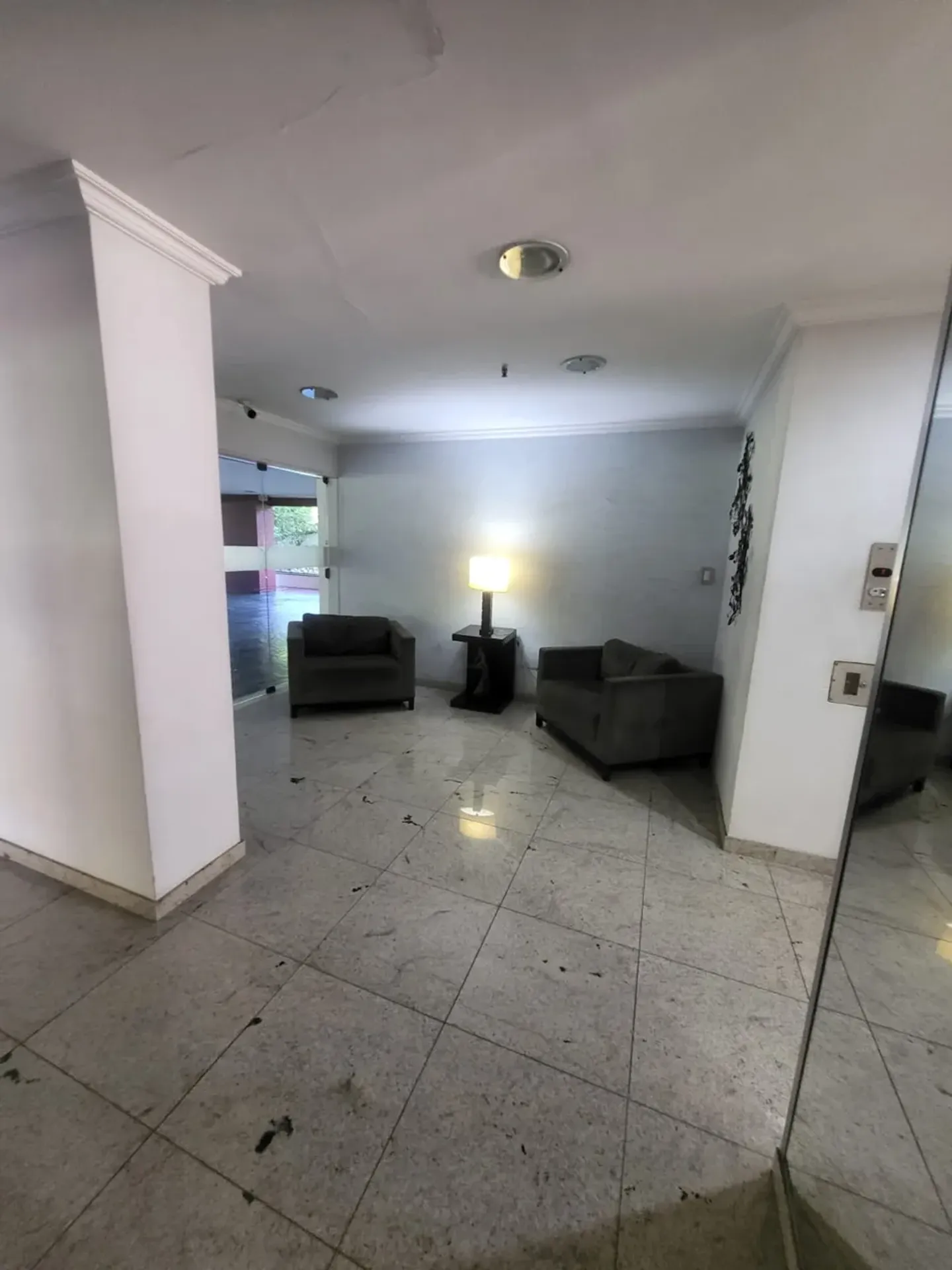 Furnished 126 m² apartment with 3 bedrooms and gas kitchen — photo 12