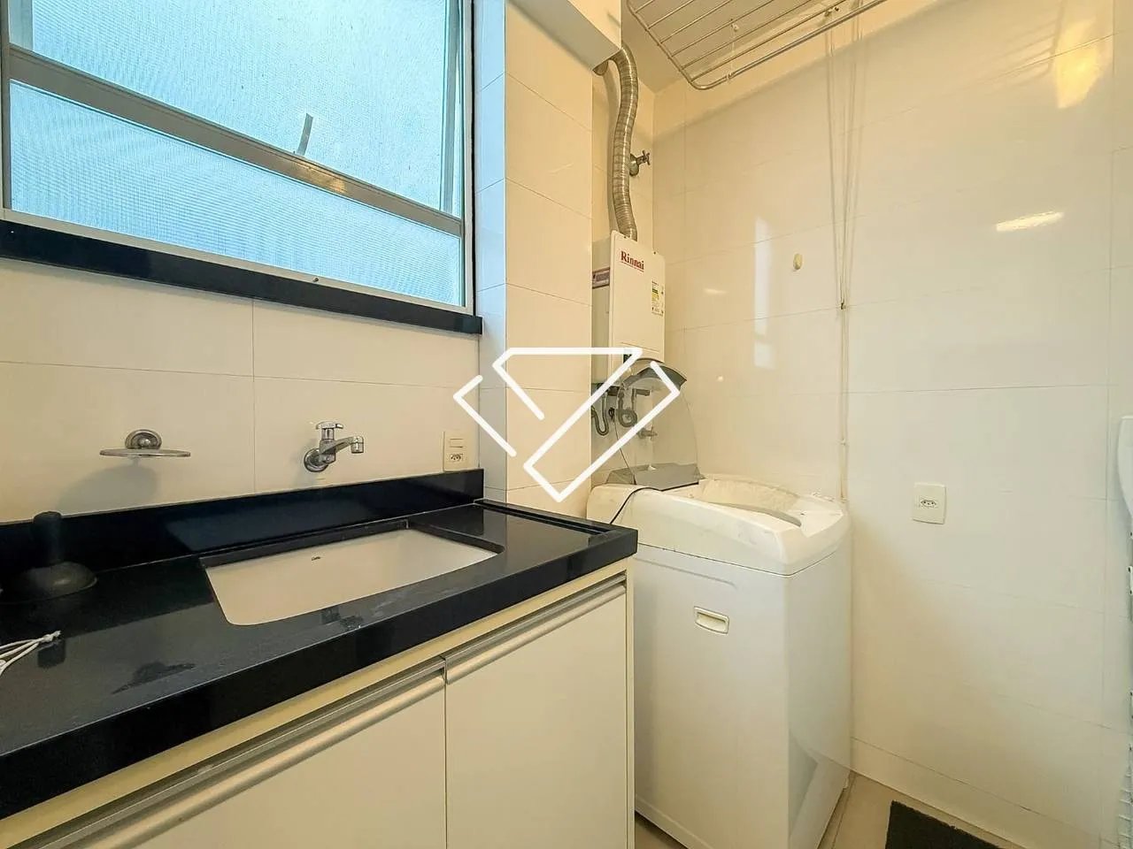 2-bedroom apartment with a washing machine in Rio de Janeiro — photo 18