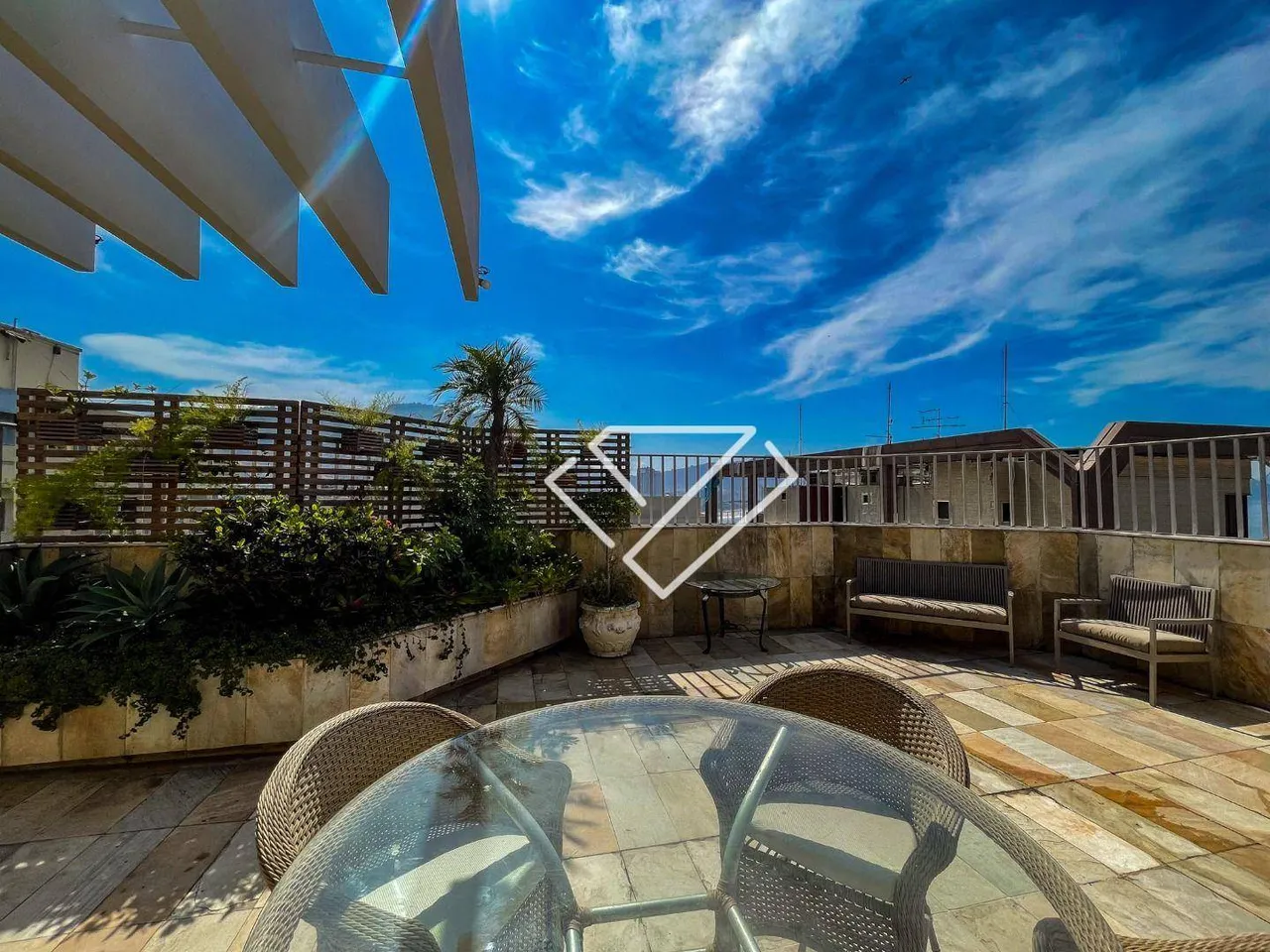 4-bedroom penthouse apartment with 4 baths and 420 m² — photo 10