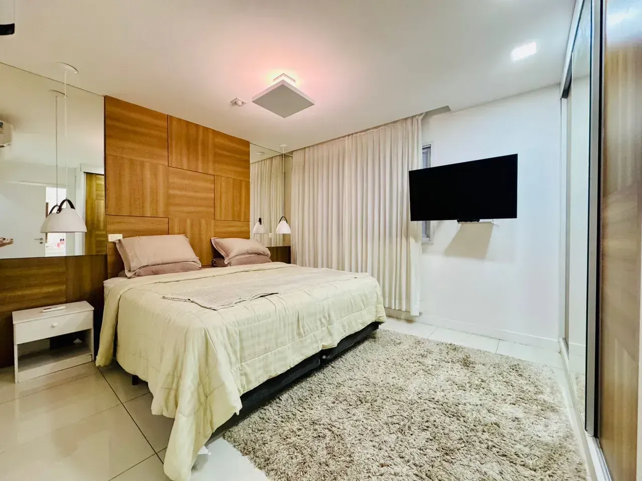 Furnished 3-bedroom apartment with open-plan kitchen — photo 24