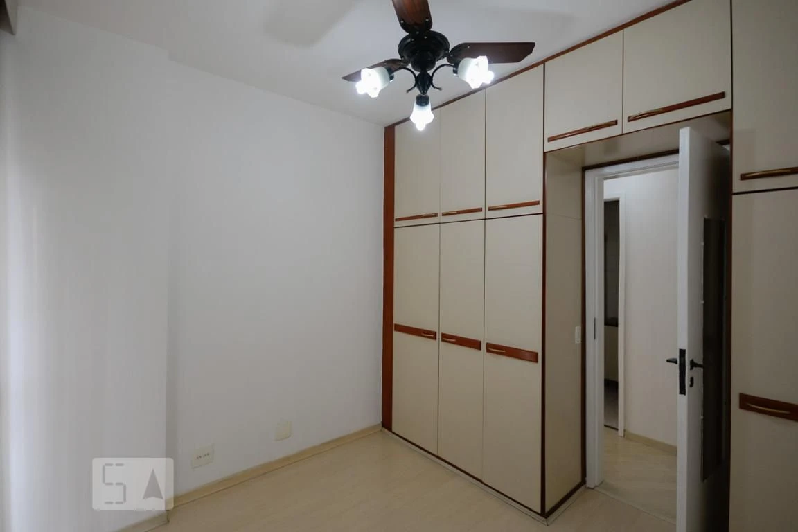 Гардеробная и 2 спальни: квартира 98 м² — photo 20