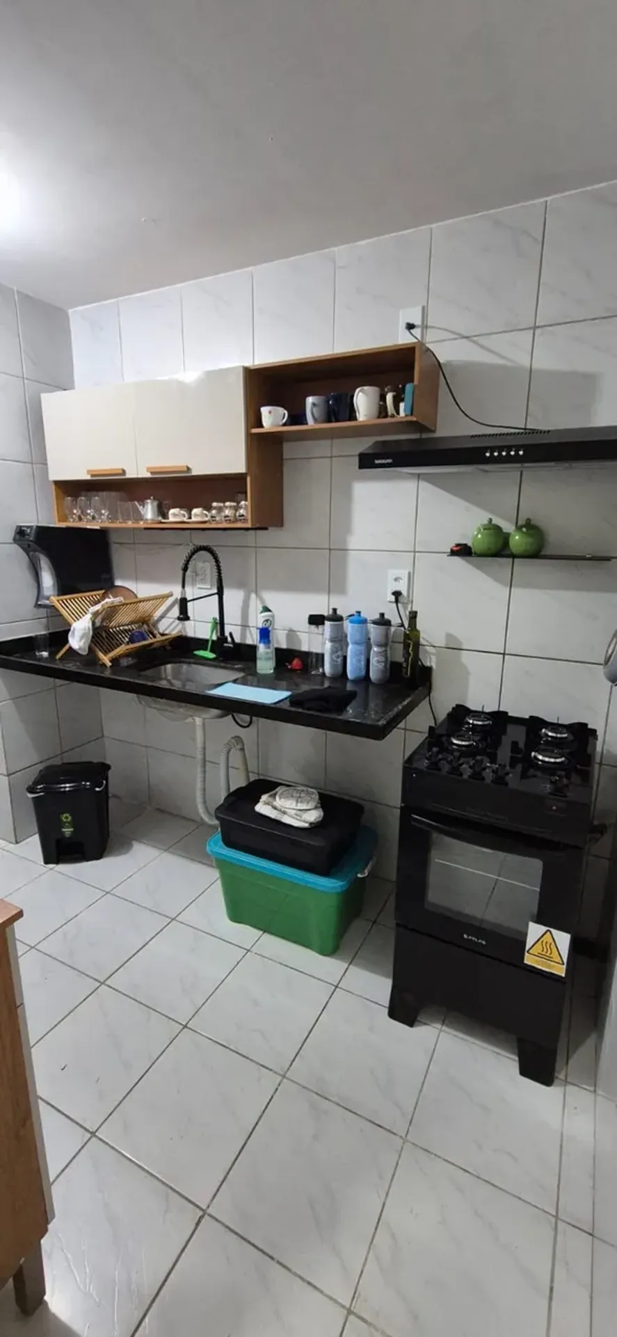 3-bedroom apartment with a washing machine — photo 9