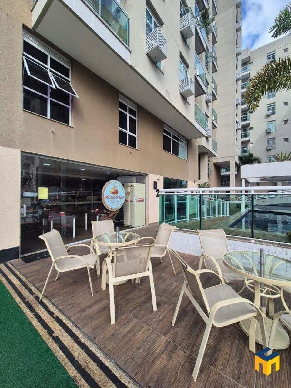 Unfurnished 1-bedroom apartment with parking space — photo 17