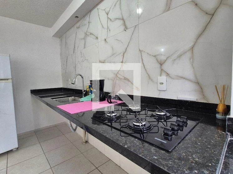 2-bedroom apartment in a building with a gym — photo 11