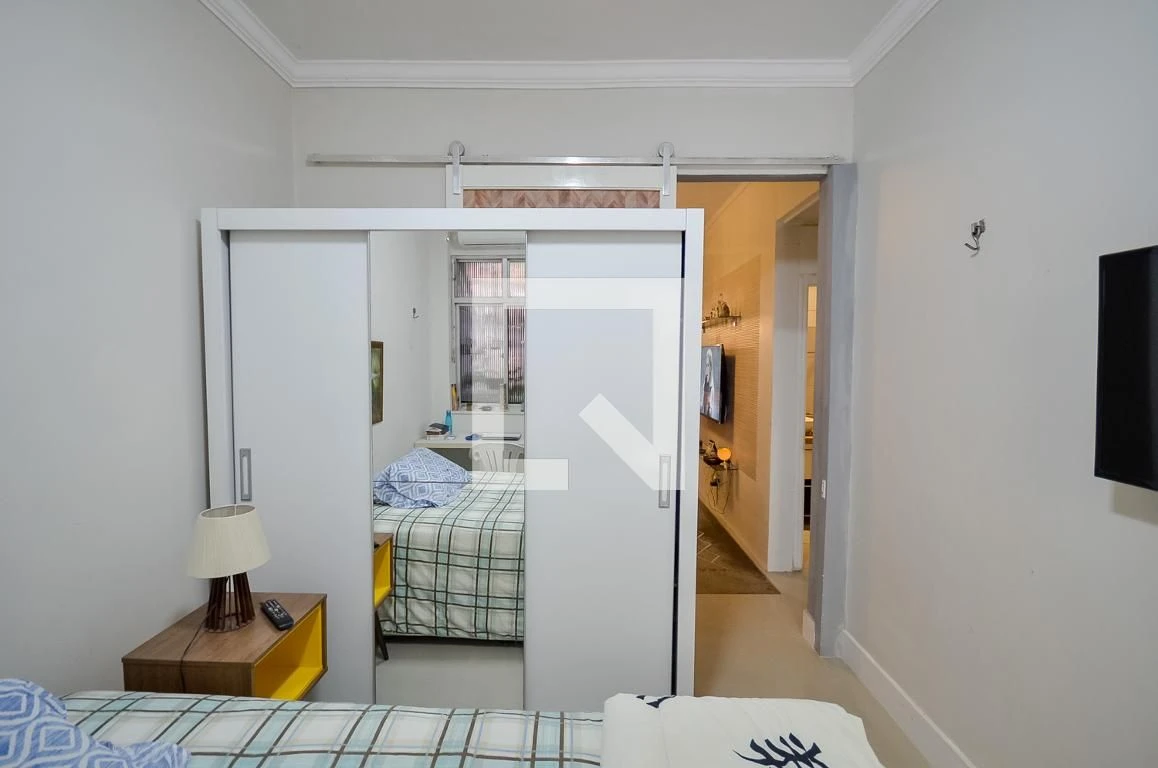 100 m² apartment with a home office and a washing machine — photo 29