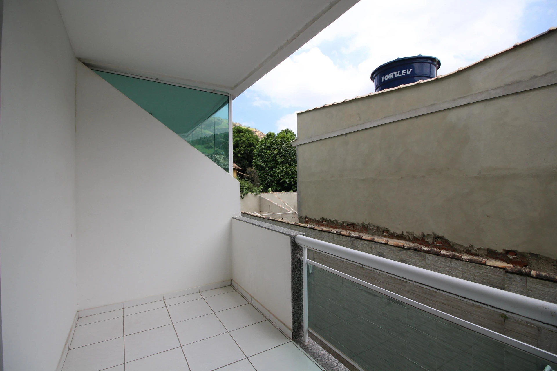Unfurnished house with 2 bedrooms and 2 bathrooms — photo 14