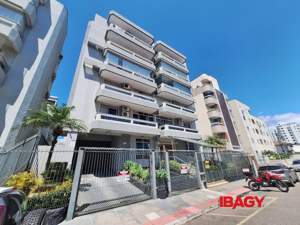 2-bedroom apartment with a suite and 69 m² — photo 20