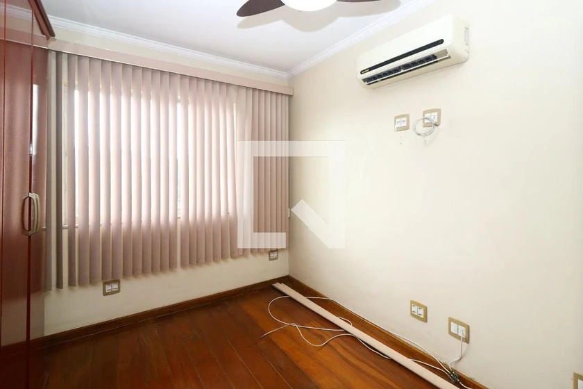 Apartment, 77 m², with wood or laminate floors — photo 5
