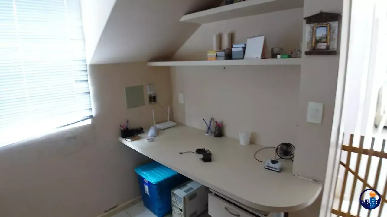 Furnished house with 3 bedrooms and 400 m² in a gated community — photo 18