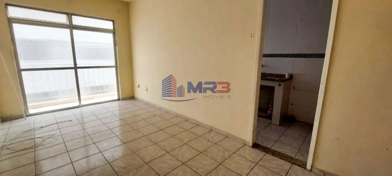 Apartamento com 2 quartos, 1 vaga e varanda — photo 5
