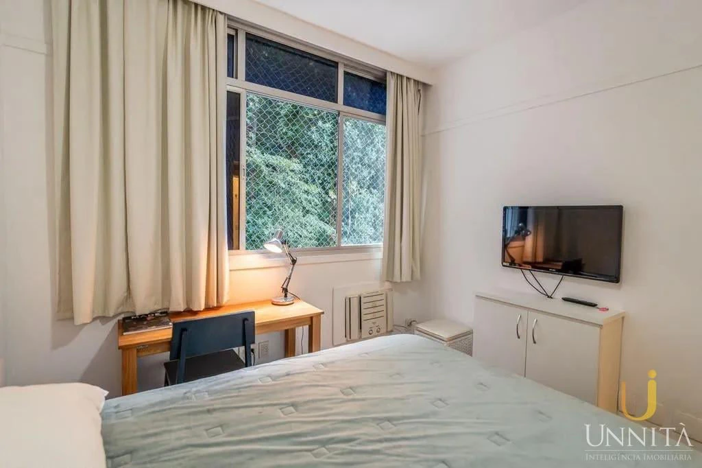 Rental apartment with 4 bedrooms and enclosed balcony — photo 22
