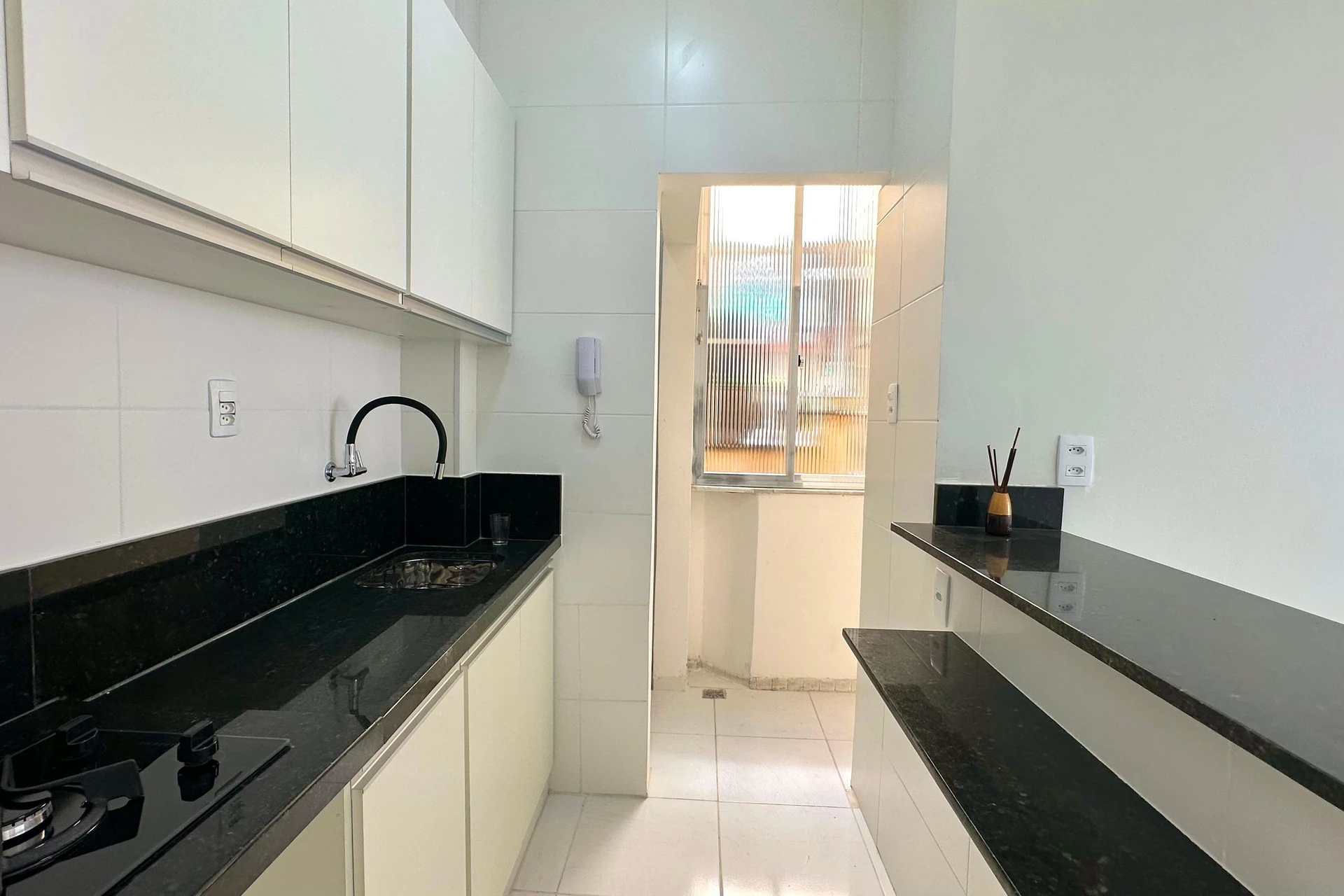 Apartamento com 1 quarto e cozinha americana — photo 3