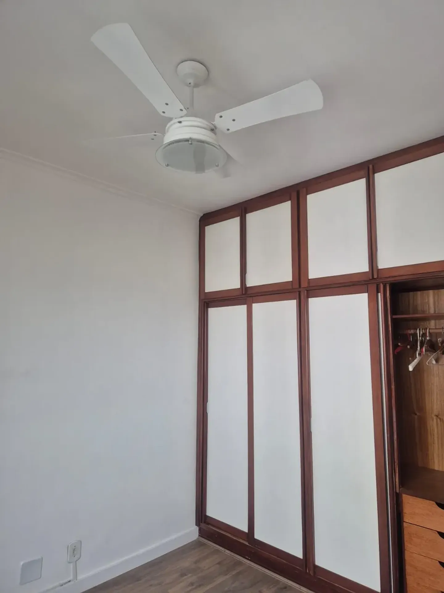 Departamento en piso 9 con piso de madera o laminado — photo 11