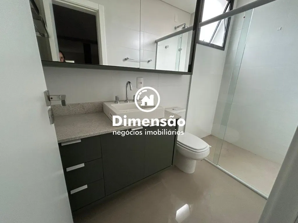 Furnished apartment with 2 en-suite rooms and 3 parking spots — photo 51