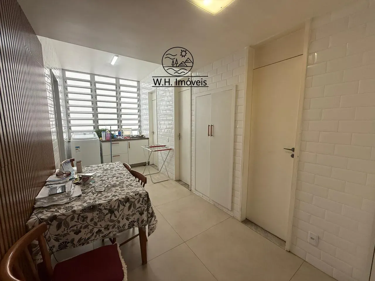 Furnished 240 m² apartment with 4 bedrooms and 2 parking — photo 27