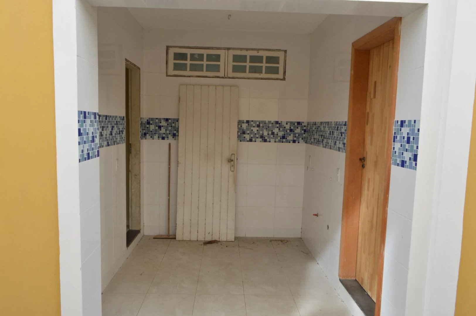 House, 362 m², with a jacuzzi — photo 49