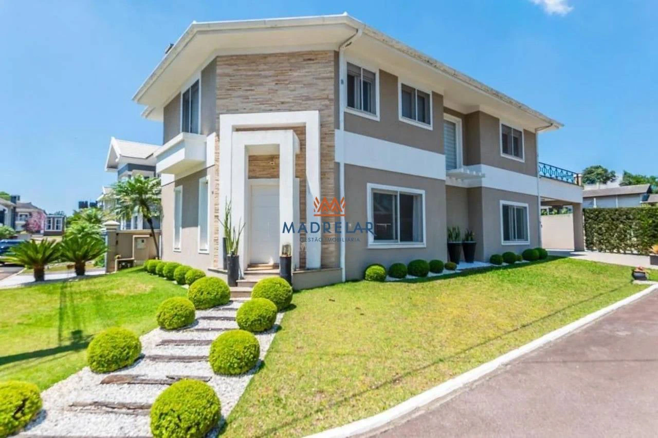 Condo house with 4 en-suite bedrooms and 305 m² — photo 17