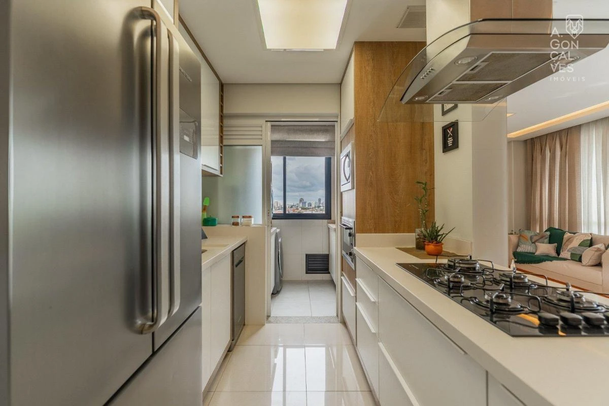 Furnished apartment, 150 m², with floor-to-ceiling windows — photo 8