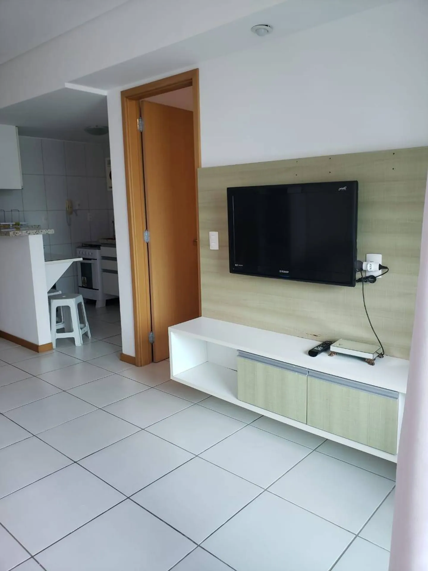 Квартира з 1 спальнею 48 м² і балконом — photo 4