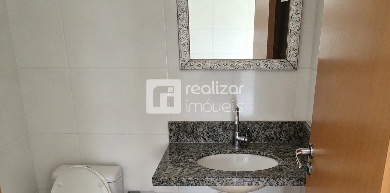 Mountain view in a 2-bedroom apartment, 105 m² — photo 12