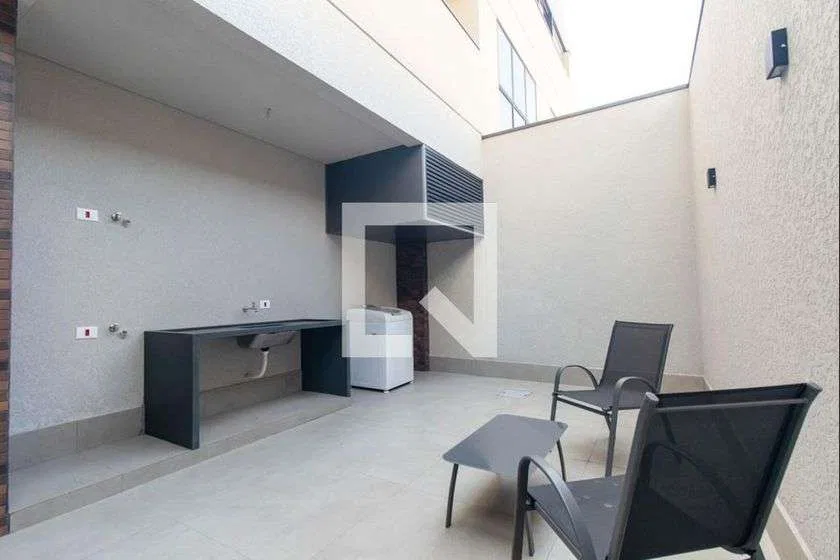Apartamento amueblado de 1 dormitorio con cocina compacta, 22 m² — photo 22