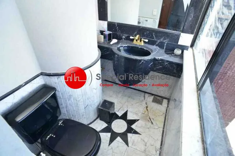Unfurnished apartment with 5 bedrooms and 5 bathrooms — photo 24