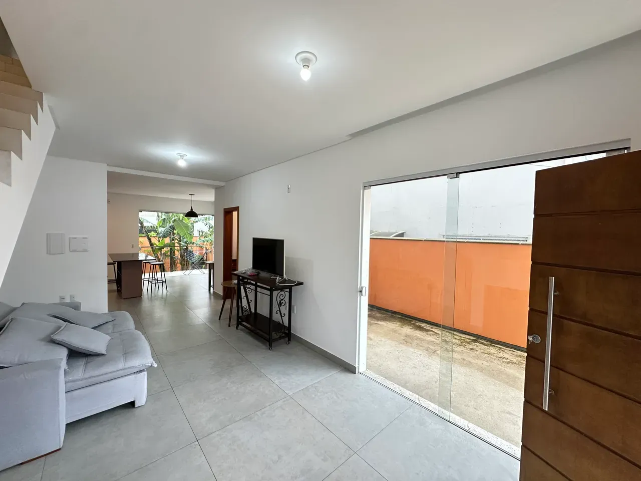 3-bedroom house with a private BBQ — photo 17