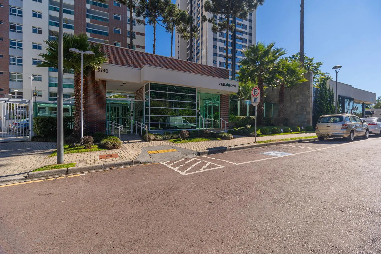 Apartamento de 2 dormitorios con home office y 86 m² — photo 34