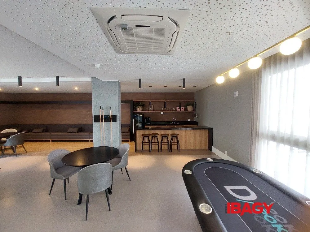 Apartamento de 2 dormitorios con balcón y parrilla — photo 35