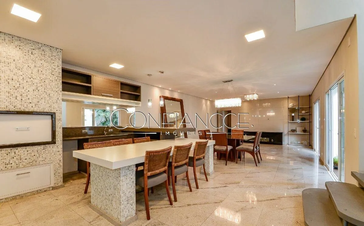 Камін та 4 спальні: будинок 250 м² — photo 13