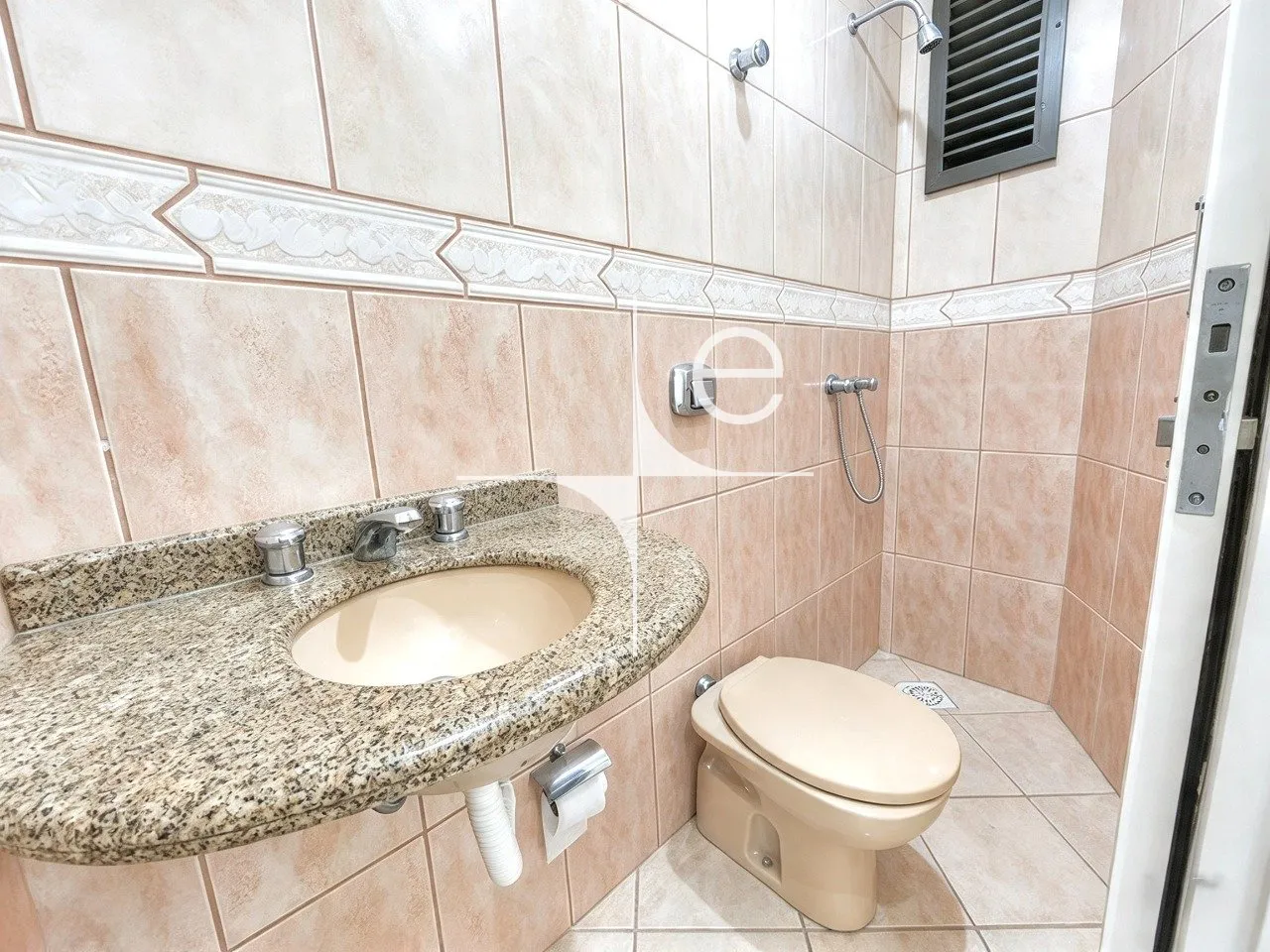 2-bedroom, 64 m² apartment in Florianópolis — photo 14