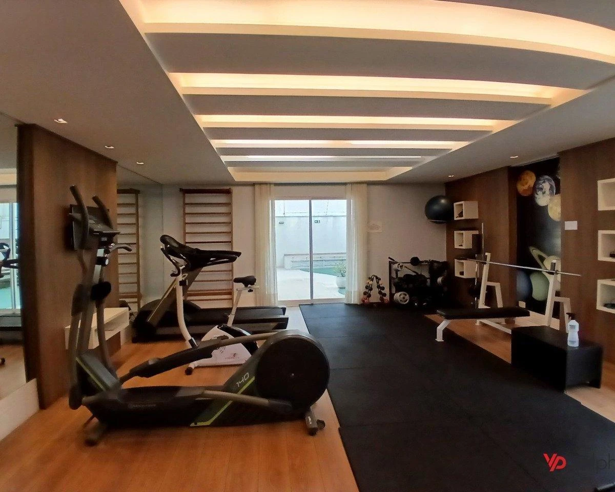 Home office in a 2-bedroom apartment, 105 m² — photo 41