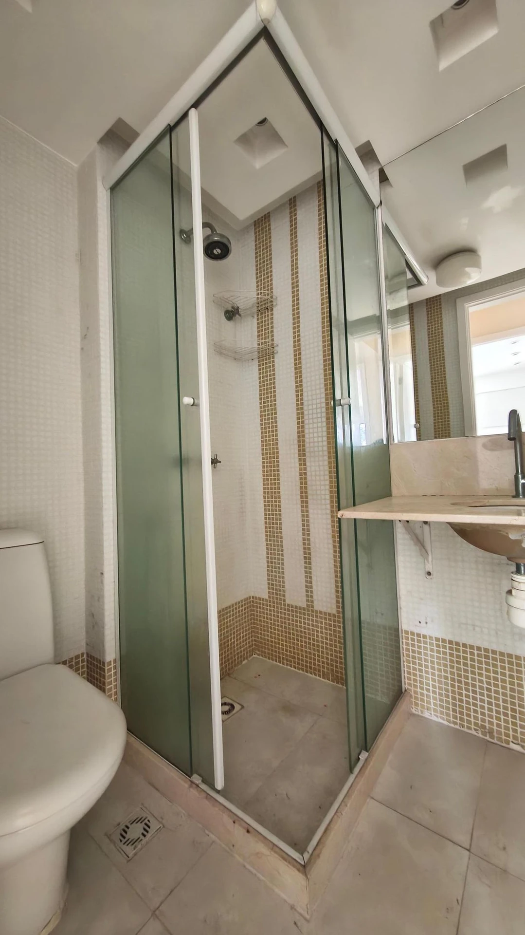 Квартира 91 м² з пральною машиною та видом на гори — photo 26