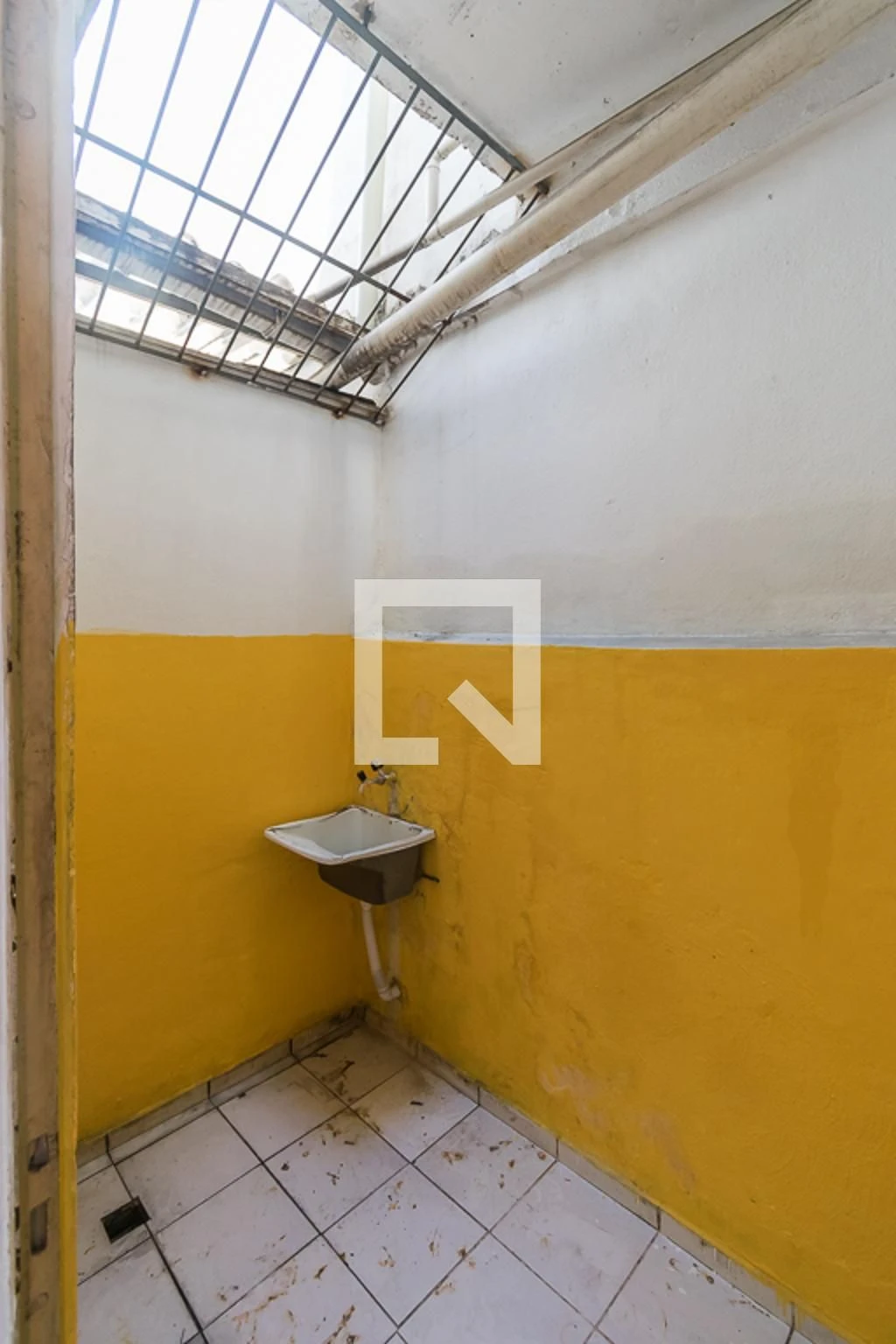 House with 2 bedrooms and a balcony — photo 10