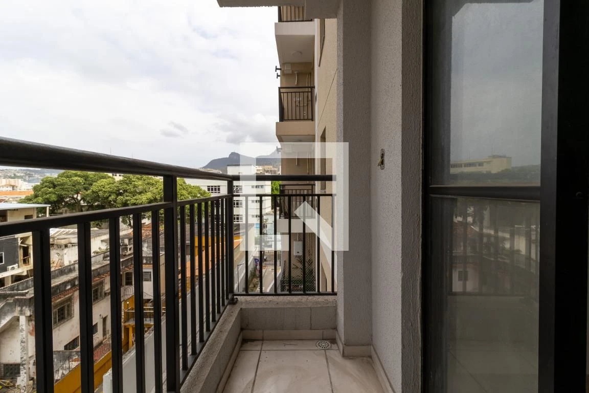 Apartment, 55 m², with wood or laminate floors — photo 14