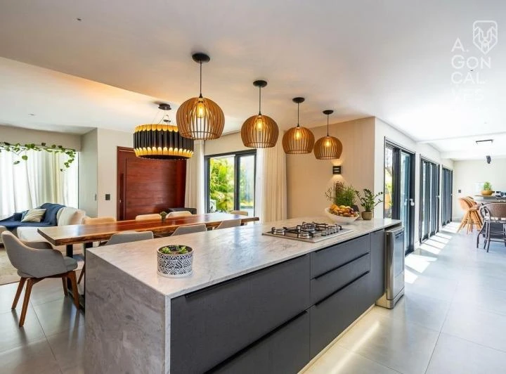 Furnished house with open gas kitchen and 3 parking spaces — photo 4