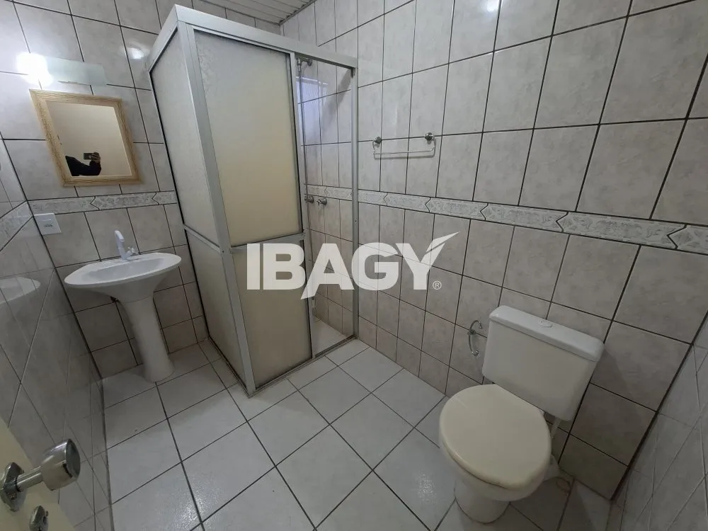 Apartamento de 1 dormitorio con zona de lavandería — photo 9