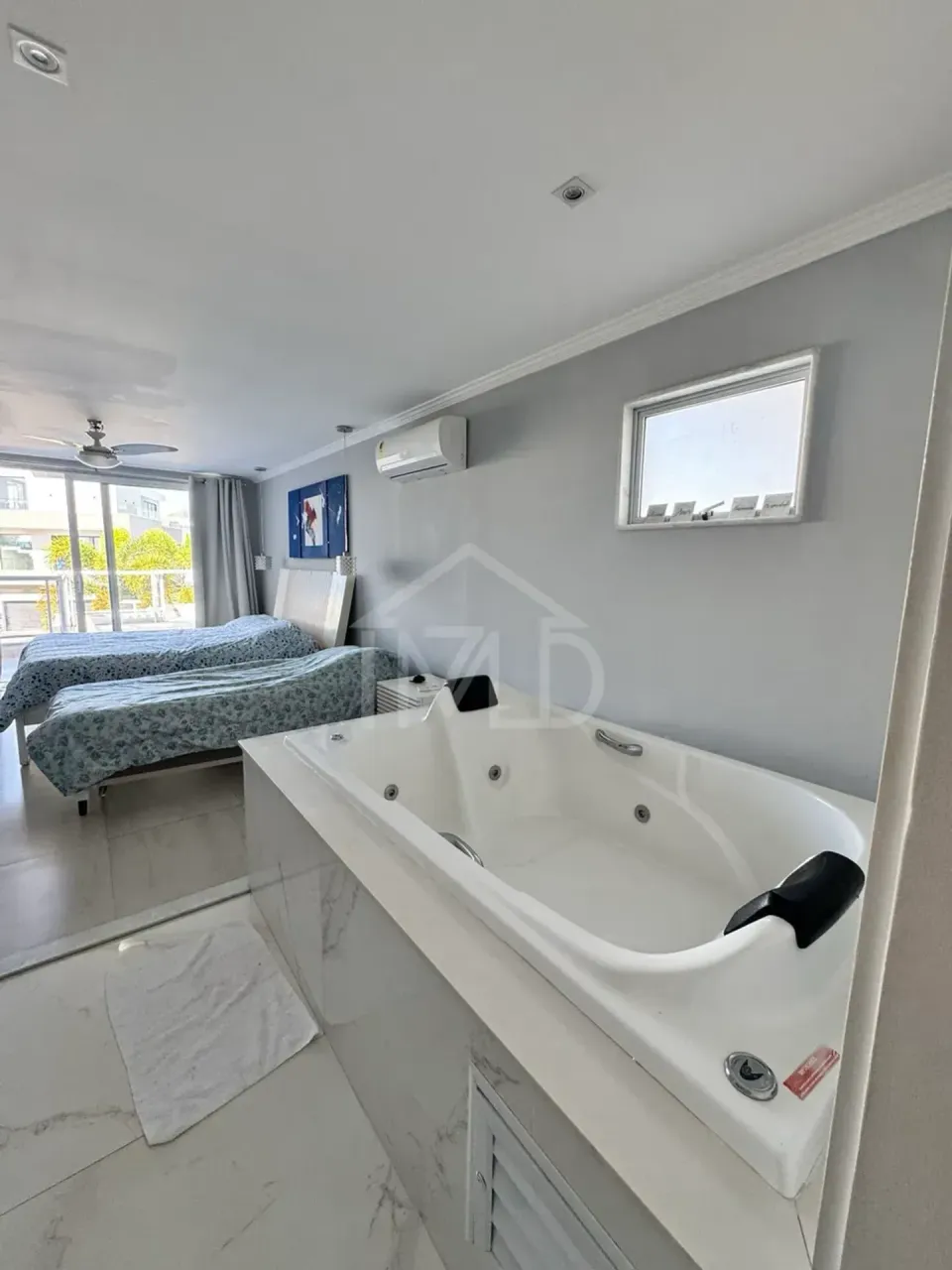 Furnished house with 4 suites and pool, 350 m² — photo 14