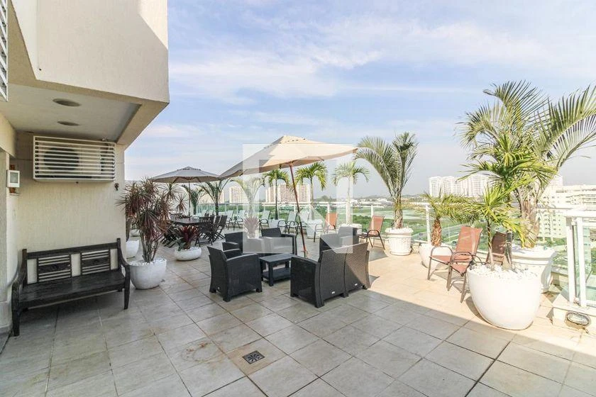 Apartamento para locação com 4 quartos e 160 m² — photo 40
