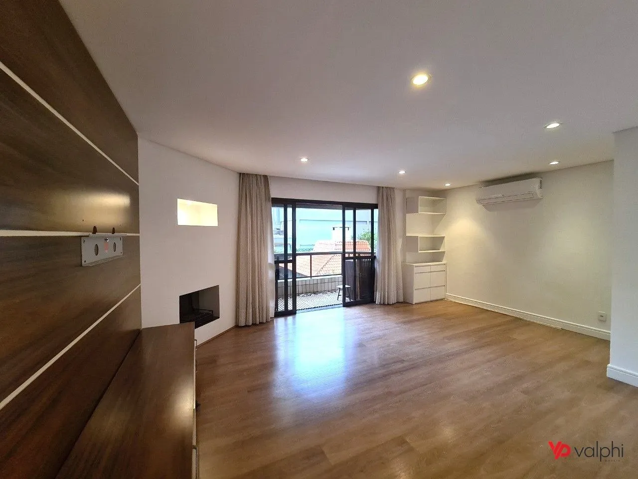 Квартира з 3 спальнями, 4 ванними та 2 паркомісцями — photo 5