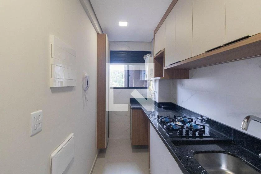 2-bedroom apartment in a building with a gym — photo 21