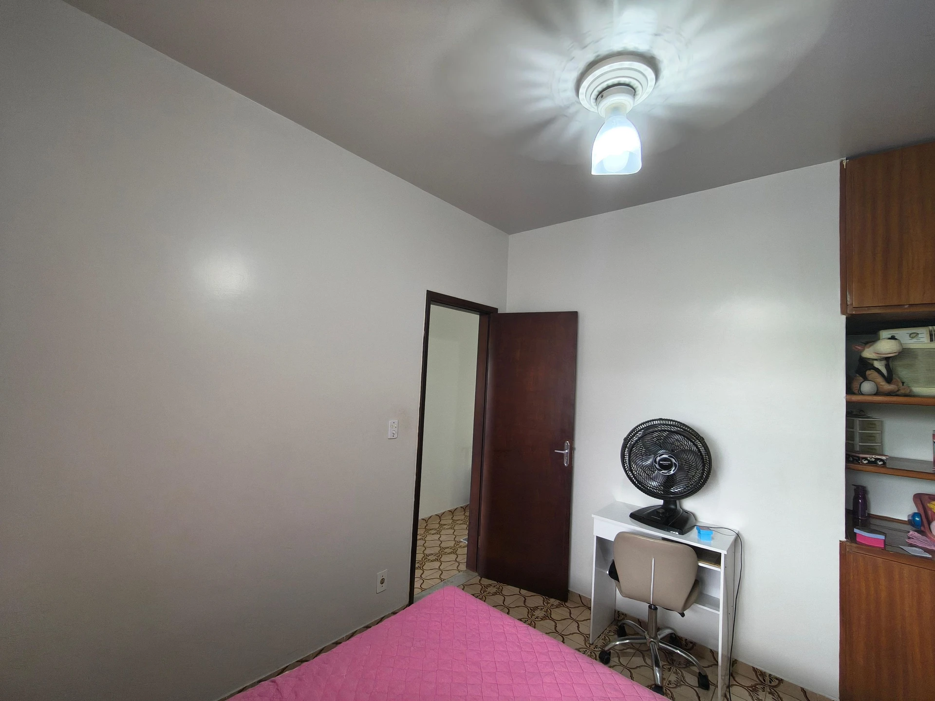Furnished house with 5 bedrooms and 5 bathrooms — photo 34