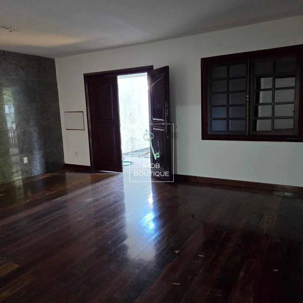 Duplex house with 5 bedrooms and laundry washing machine — photo 7